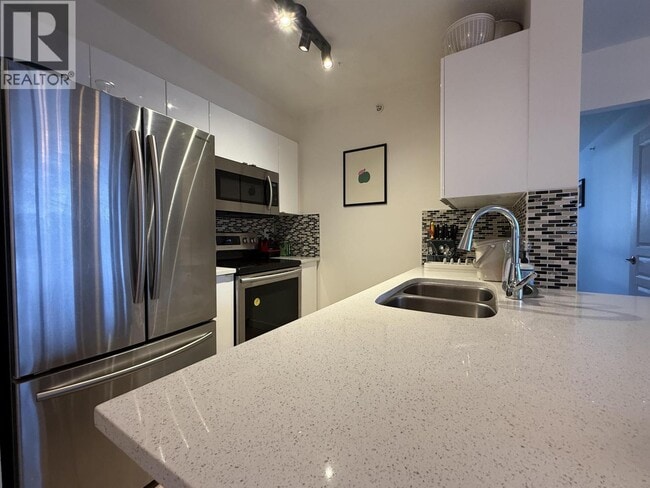 property at 3438 Vanness Ave