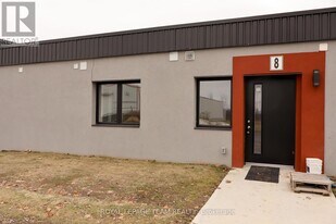 3880 7 Rd in South Dundas, ON - Building Photo