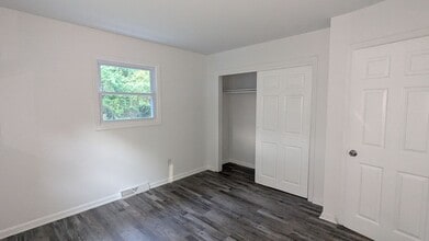 1414 Osborne Dr in Port Norris, NJ - Building Photo - Building Photo