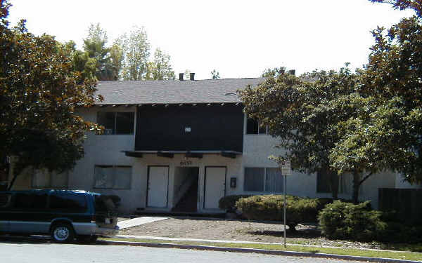 5653 Via Monte Dr in San Jose, CA - Building Photo