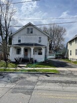 8 Harrison Ave in Endicott, NY - Building Photo