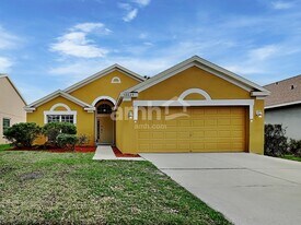 10625 Cami Ct in Riverview, FL - Building Photo