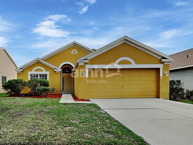 property at 10625 Cami Ct