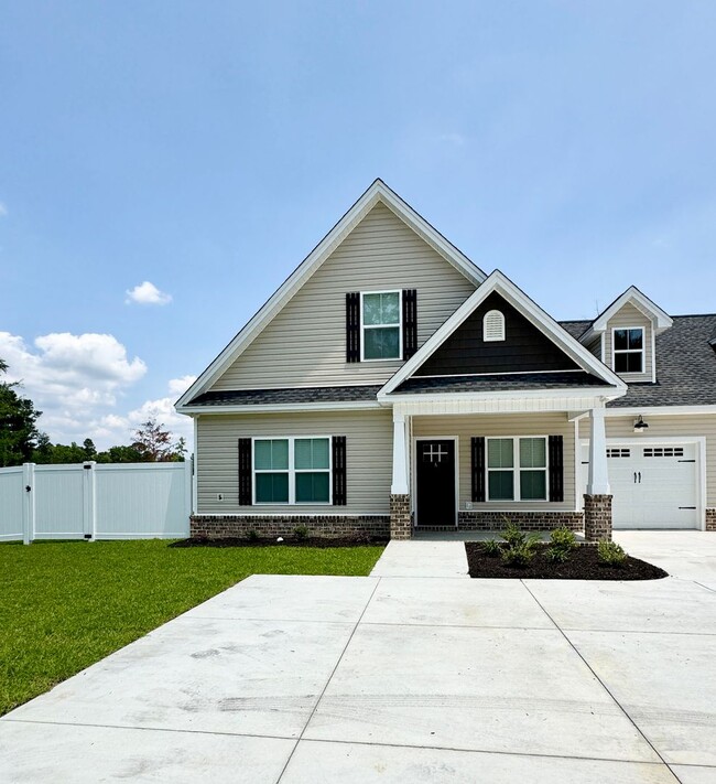 property at 2630 Oak St