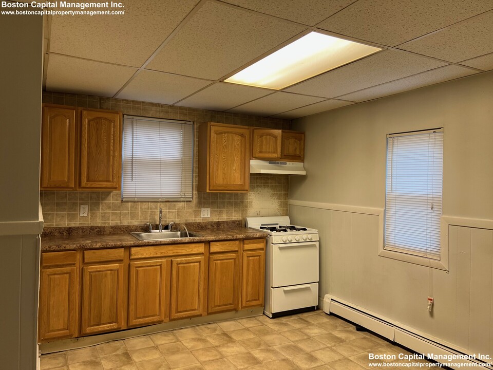 87 Florence St in Everett, MA - Foto de edificio