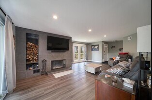 302 Heights Dr in Haledon, NJ - Building Photo