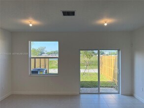 12436 NW 23rd Ct in Miami Shores, FL - Building Photo - Building Photo