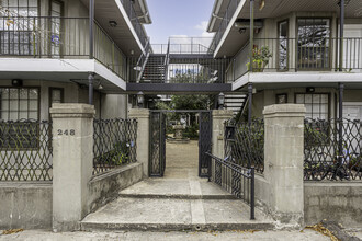 248 Cherokee St in New Orleans, LA - Building Photo - Building Photo