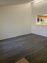 2158 High Dunes Ln in Laughlin, NV - Foto de edificio - Building Photo
