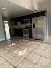 158 Koloiki Ln, Unit B in Bastrop, TX - Building Photo - Building Photo