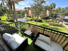 8955 Wiles Rd in Coral Springs, FL - Building Photo