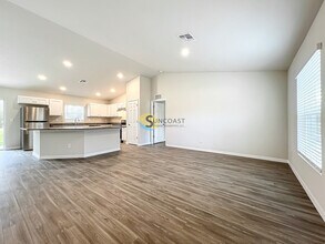 1492 Biscayne Dr in Port Charlotte, FL - Building Photo - Building Photo