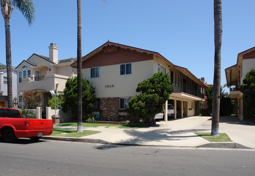 1030 Isabella Ave in Coronado, CA - Building Photo