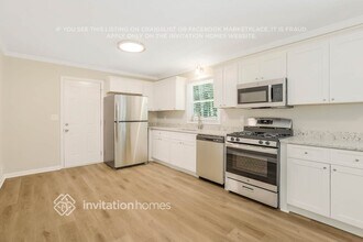 885 Rodney Dr SW in Atlanta, GA - Building Photo - Building Photo