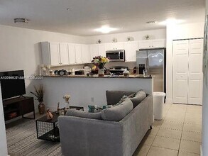 22511 SW 88th Pl in Cutler Bay, FL - Building Photo - Building Photo