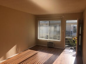 1412 17th St in Santa Monica, CA - Foto de edificio - Floor Plan