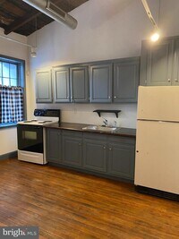 1724 Aliceanna St photo'