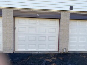 15817 Orlan Brook Dr in Orland Park, IL - Building Photo - Building Photo