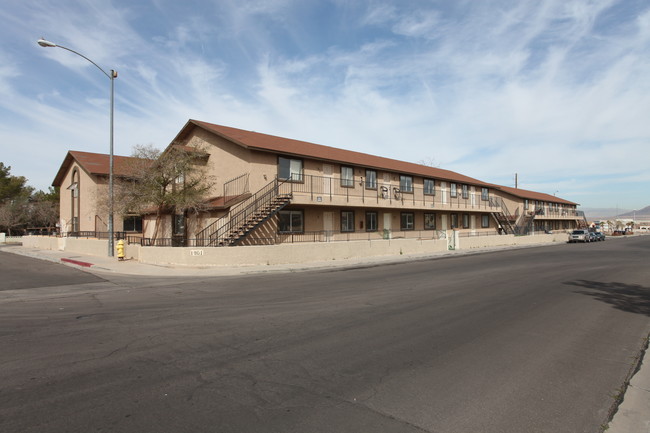 Haren Apartments in Henderson, NV - Building Photo - Building Photo