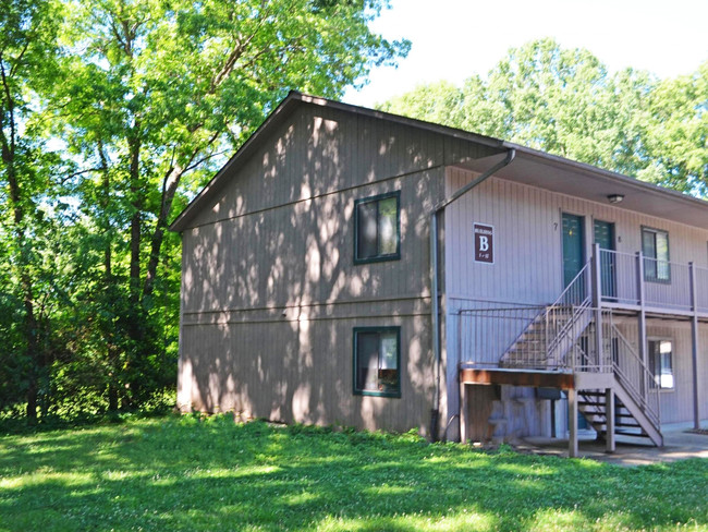 The Cedars Apartments in Mooresville, NC - Building Photo - Building Photo