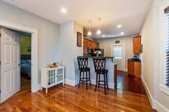 7 Treadway Rd in Boston, MA - Building Photo - Building Photo
