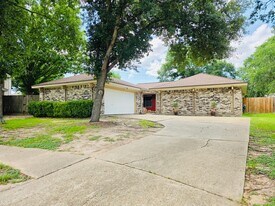 13438 Nevermore Dr in Cypress, TX - Building Photo