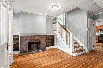 2118 E Linnwood Ave in Milwaukee, WI - Building Photo - Building Photo