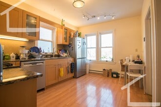 221 Harvard St in Cambridge, MA - Building Photo - Building Photo