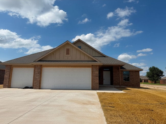 property at 2005 W Flintlock Wy