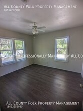 103 Colonial Dr in Auburndale, FL - Building Photo - Building Photo