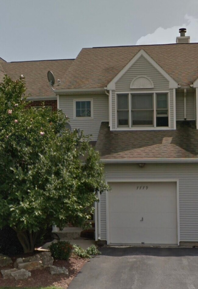 7779 Cross Creek Cir Rentals in Breinigsville, PA