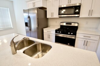 1633 N 3890 W in Lehi, UT - Building Photo - Building Photo