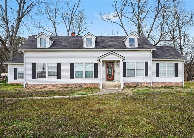 707 E Mcintosh Rd in Griffin, GA - Building Photo - Building Photo