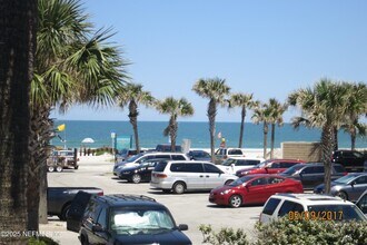 590 1st St S in Jacksonville Beach, FL - Building Photo - Building Photo