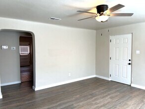 635 Adams St NE in Albuquerque, NM - Building Photo - Building Photo