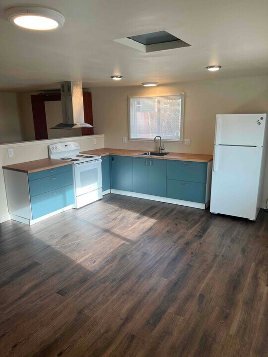 7642 Park Ave. S in Tacoma, WA - Building Photo