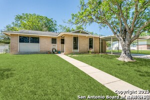 3942 Viewsite Dr in San Antonio, TX - Building Photo - Building Photo