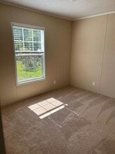 49580 Linden St in Plymouth, MI - Building Photo - Building Photo