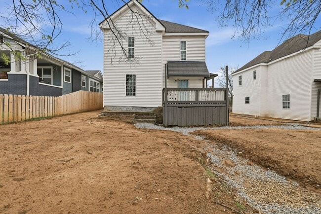 property at 2009 McCallie Ave