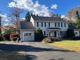 8 Jane Rd in New Providence, NJ - Building Photo