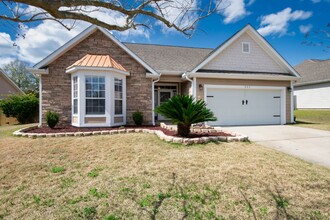 307 Scotch Pine Ln in Crestview, FL - Building Photo - Building Photo