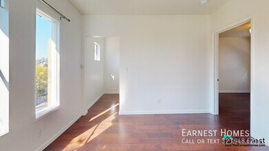 834 Laguna Ave in Los Angeles, CA - Building Photo - Building Photo