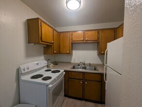 65 Arnold Springs Rd-Unit -Unit 1 in Melbourne, AR - Foto de edificio - Building Photo