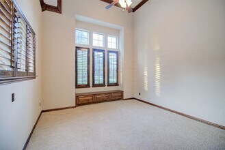 158 N Almondell Way in Magnolia, TX - Foto de edificio - Building Photo