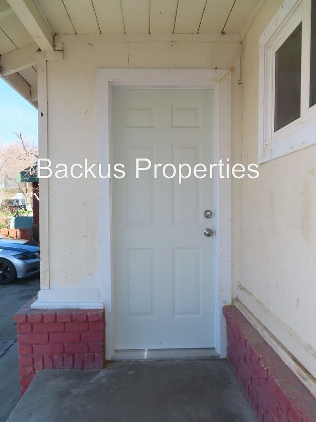 59920 Martin St in San Ardo, CA - Building Photo - Building Photo