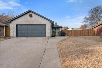 3624 Riverhead Dr in Arlington, TX - Building Photo - Building Photo