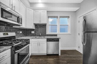 3121 N Southport Ave in Chicago, IL - Building Photo - Building Photo