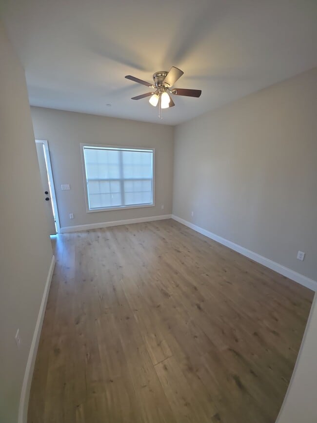 5206 Oak Point Ct in Cookeville, TN - Building Photo - Building Photo