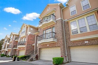 7926 Stoneyway Dr in Houston, TX - Building Photo - Building Photo