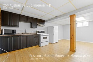 250 Avenue De Buckingham Ave in Gatineau, QC - Building Photo